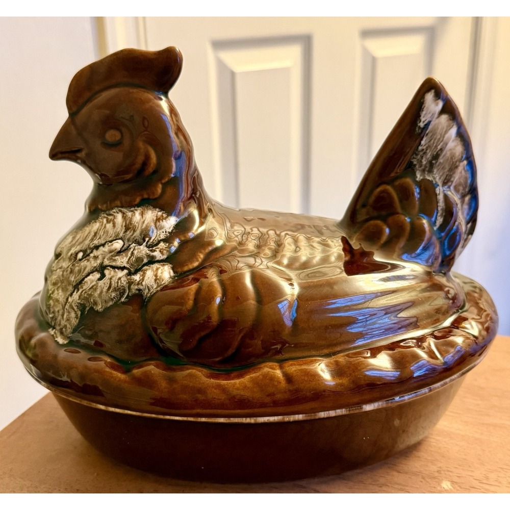 H.P. CO. Hull‎ Pottery Chicken Drip Glaze Oven Proof Casserole Dish U.S.A.